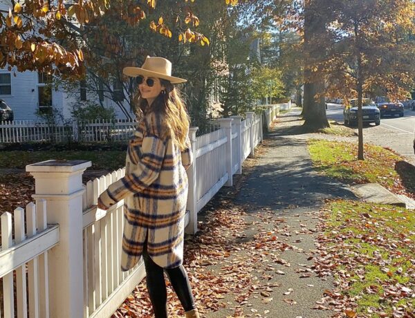 Stylish and Comfortable Thanksgiving Outfit Ideas